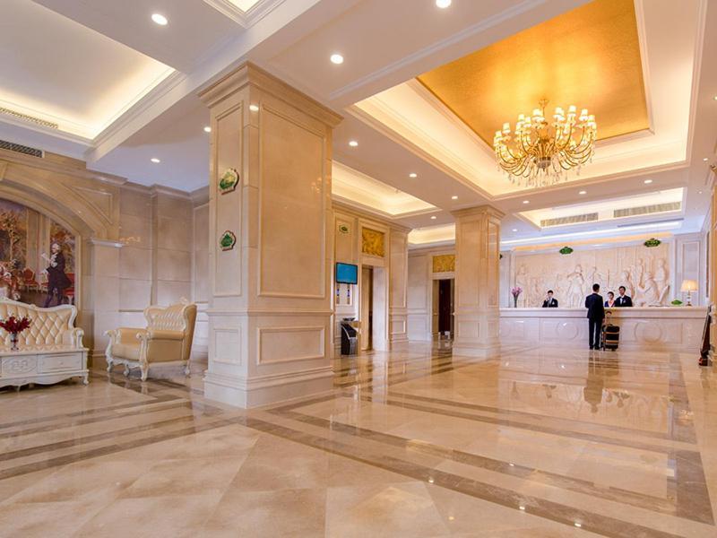 Vienna Hotel Shenzhen Shuiku New Village מראה חיצוני תמונה
